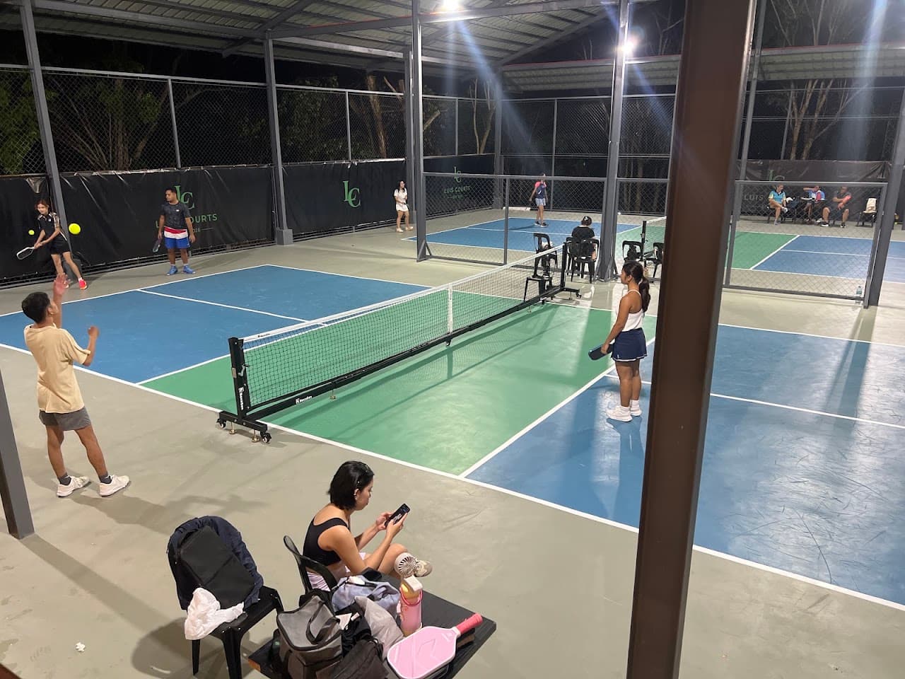Luis Courts pickleball court in Tagbilaran — main view