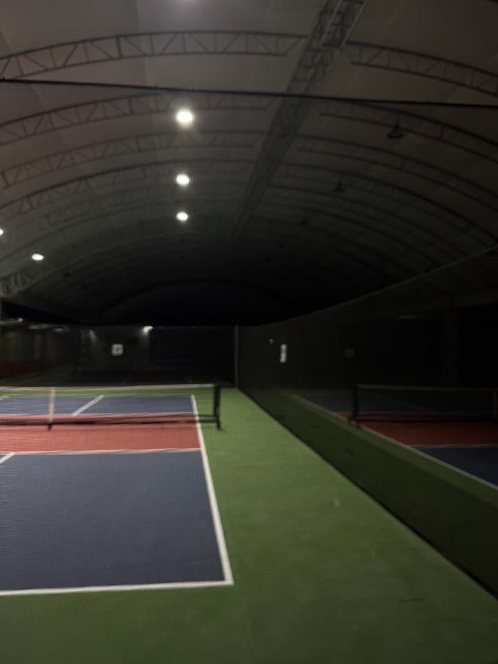 Loops Sports Hub pickleball court in Dumaguete — main view