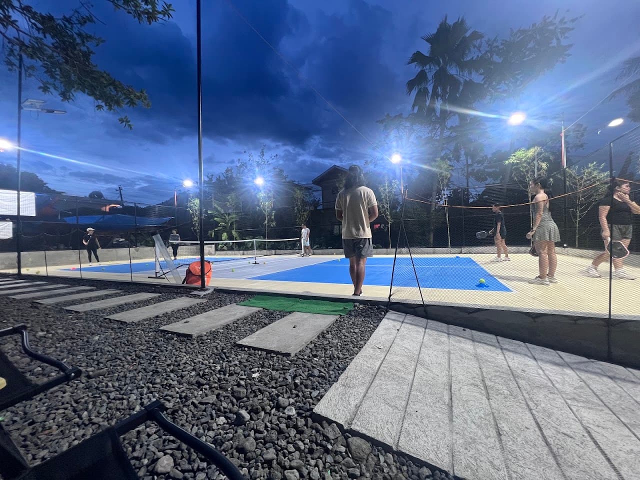 Courtside Neighbourhood Pickleball