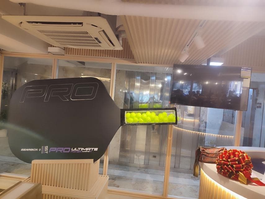 Alset Pickleball pickleball court at 101 paseo de roxas, cor dela costa, Makati City, 1229 Metro Manila | PickleBoard