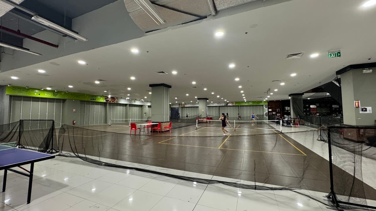 FLQSIDE Pickleball pickleball court in Bacolod — main view