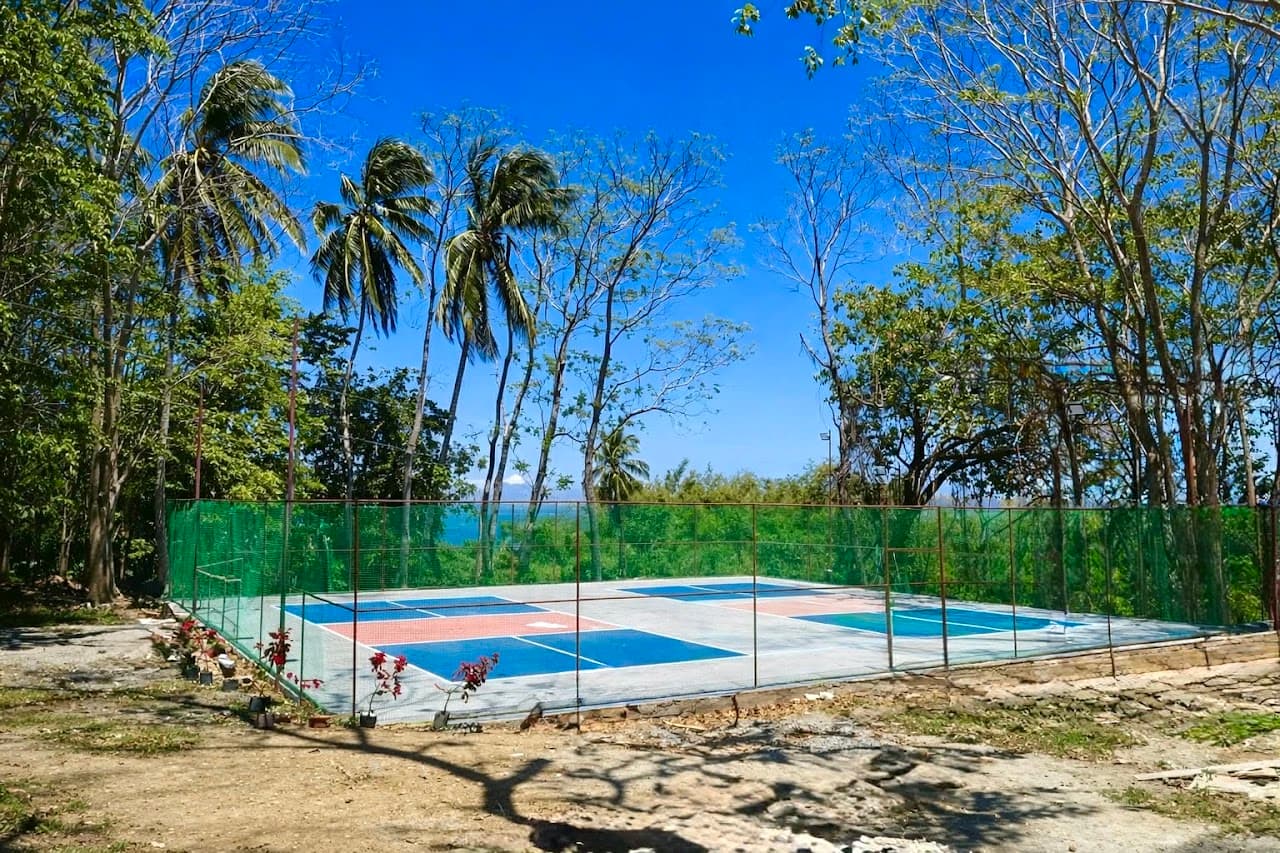 Cloudline Coffee House pickleball court at 662M+94J Tunga-tunga, Dauin, Negros Oriental | PickleBoard