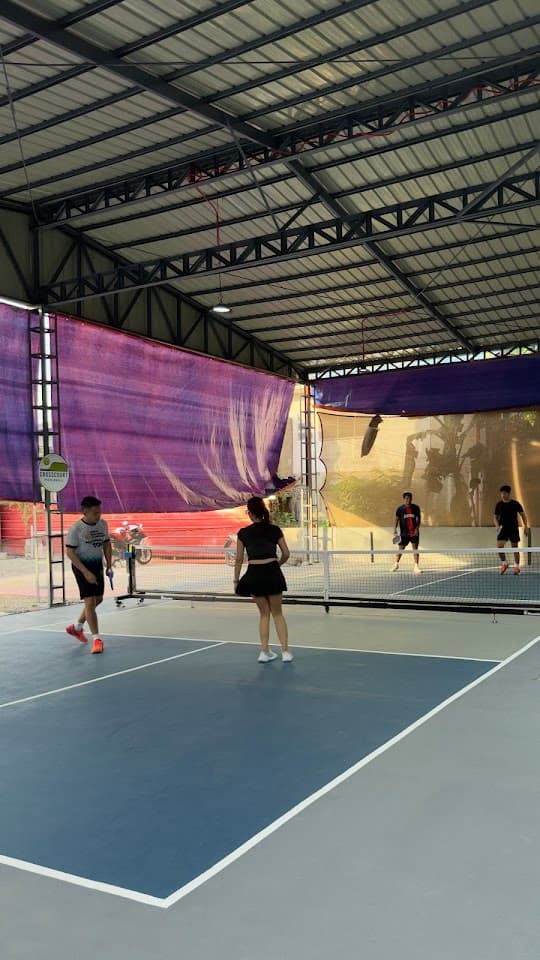 Crosscourt Pickleball Iloilo pickleball court at MGQG+74W, Villa Arevalo District, Iloilo City, Iloilo | PickleBoard