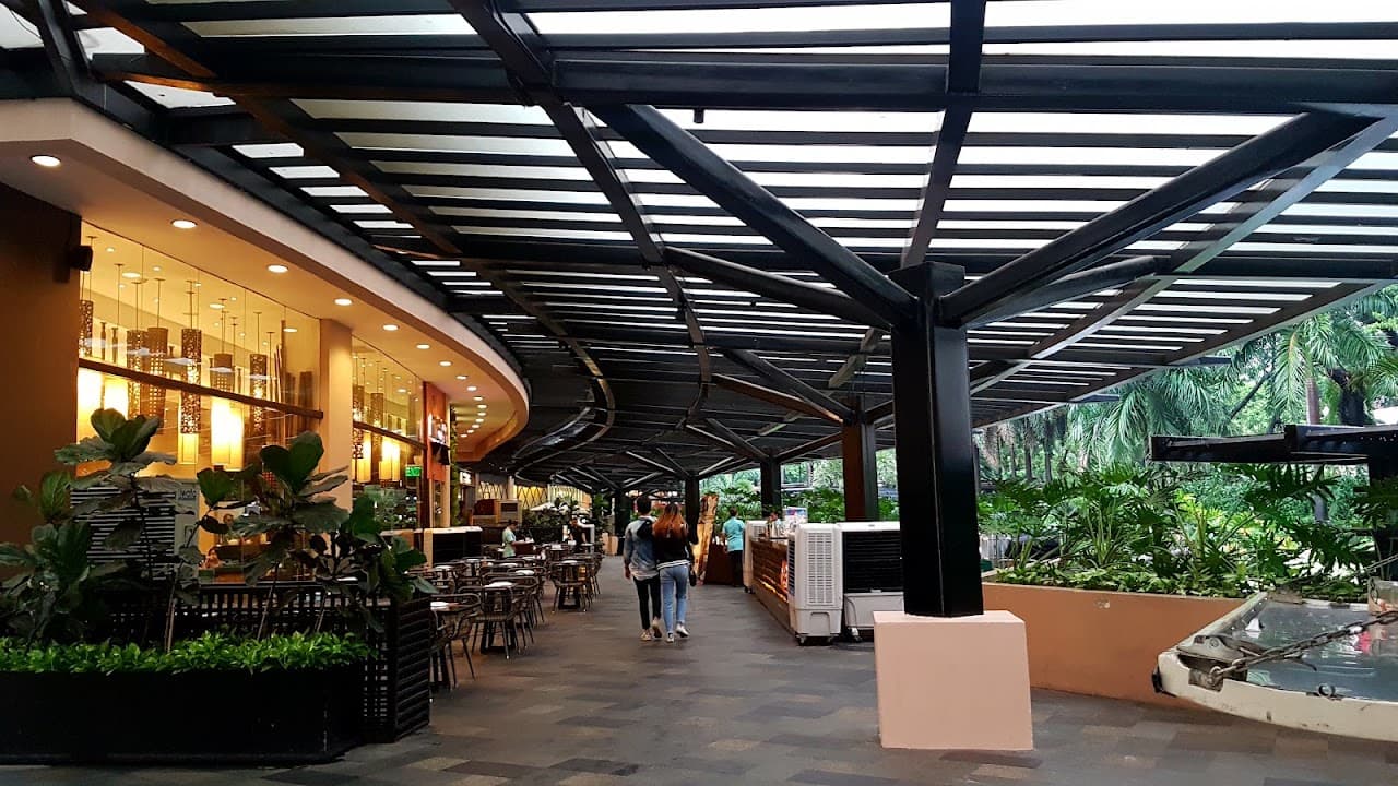Ayala Malls Greenbelt Picklemall pickleball court in Makati — main view