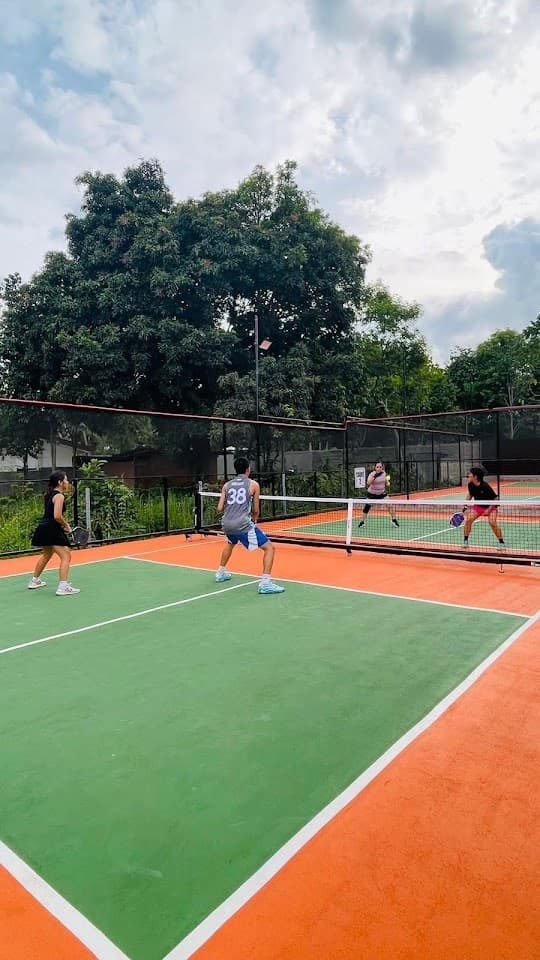 Dinkaholic Pickleyard pickleball court at Bong-ao, Valencia, Negros Oriental | PickleBoard