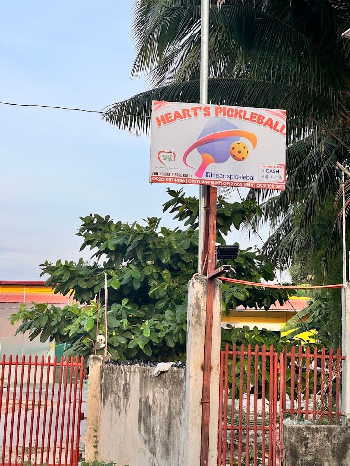 Hearts Pickleball pickleball court at 87JP+X8W, Dionesio Calbat, Sibulan, Negros Oriental | PickleBoard