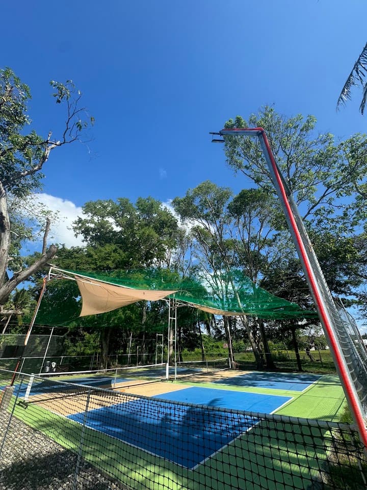 Las Hermanas Pickleball Court pickleball court at Tugas, Tanjay City, Negros Oriental | PickleBoard