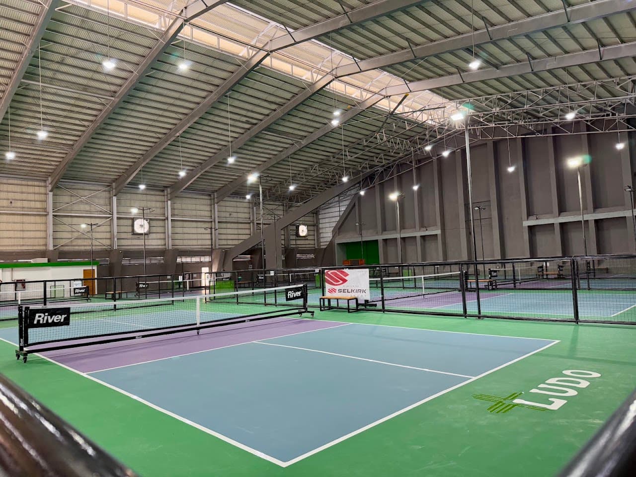 Net and Paddle Pickleball Club pickleball court at 101 Tupas St, Cebu City, 6000 Cebu | PickleBoard