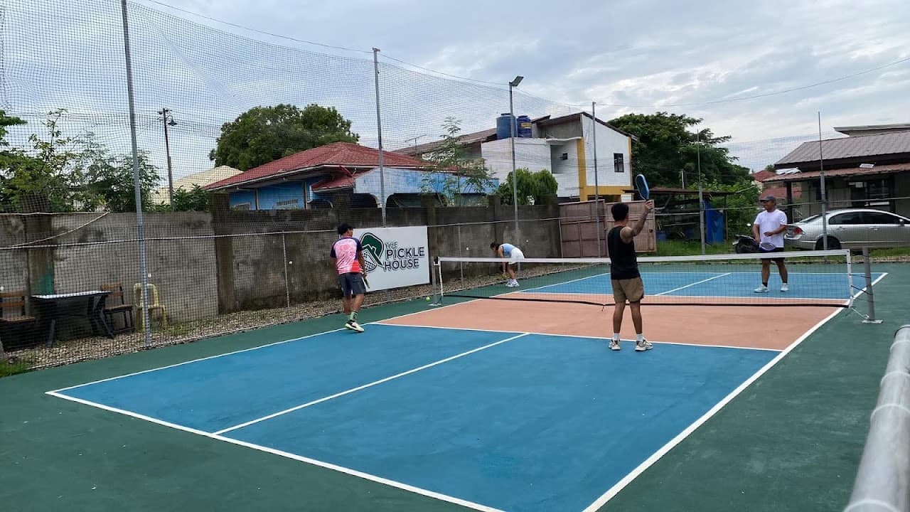 The Pickle House pickleball court at WRH6+55P, Calaca, Batangas | PickleBoard