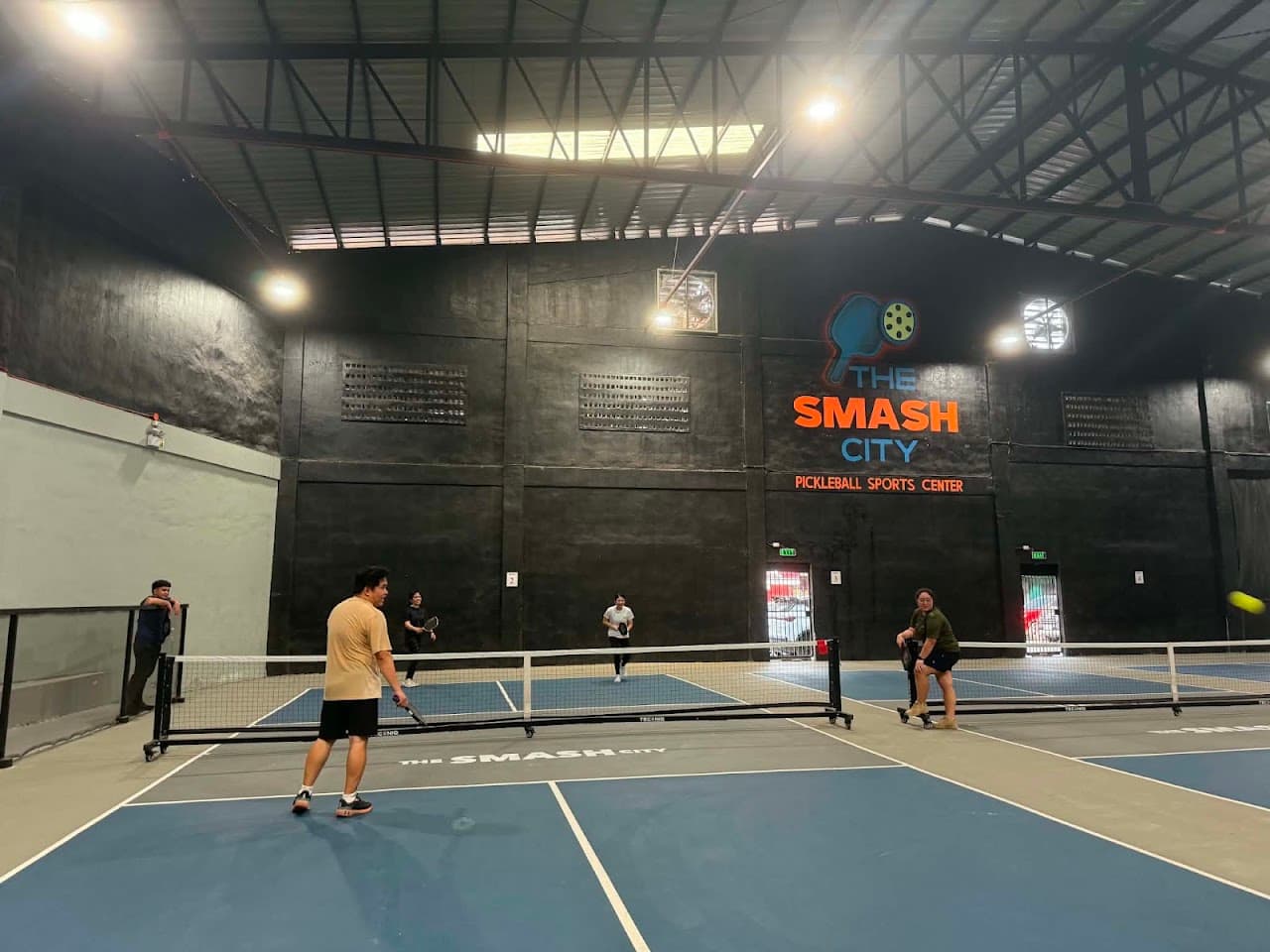 The Smash City pickleball court at 30 F. Alarcon Street, Maysan Rd, Valenzuela, 1440 Metro Manila | PickleBoard