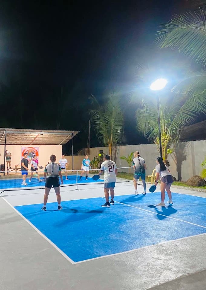 Summer's Place Pickleball Court and Billiards pickleball court at 77MF+26H Cantil-e, Dumaguete City, Negros Oriental | PickleBoard